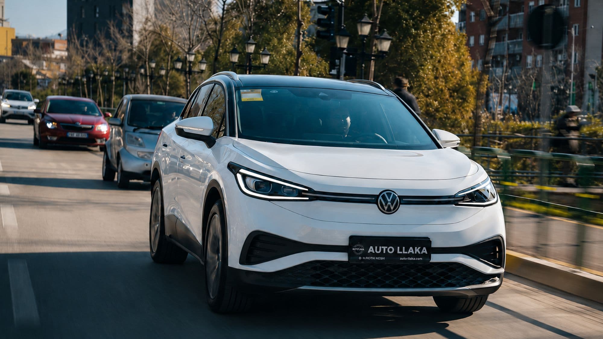Pamje e showroom-it Auto Llaka